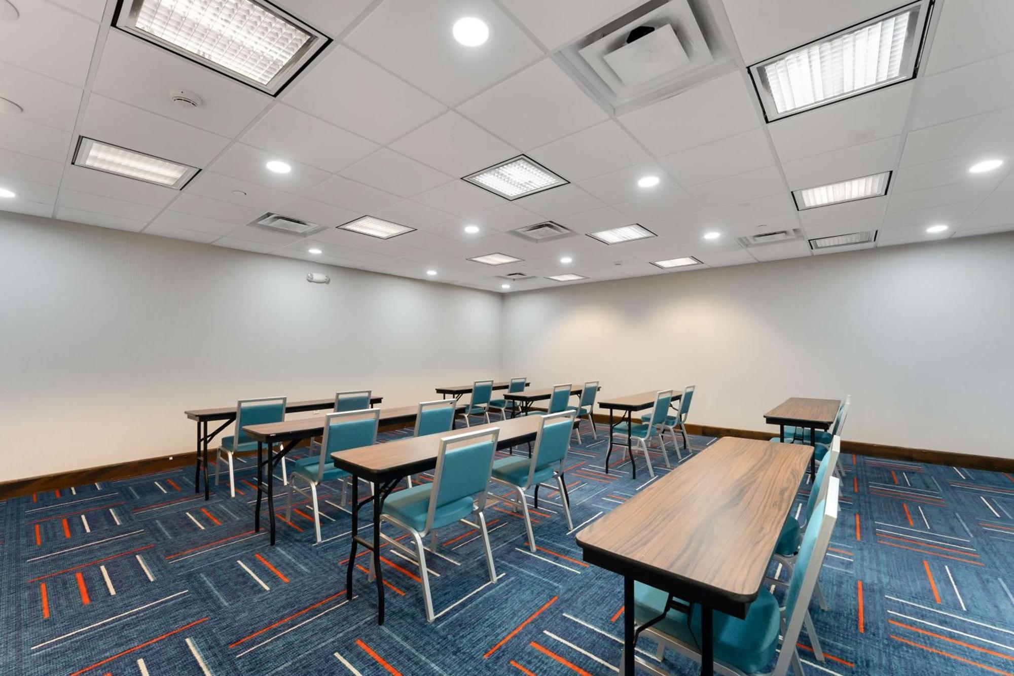 Hampton Inn Milford Extérieur photo